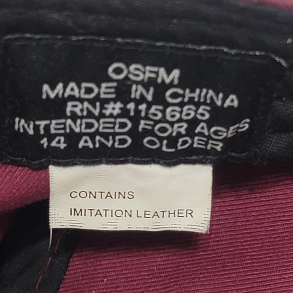 Harry Potter Platform 9 3/4 Maroon Hat Wizarding World Universal Studios OSFM - Picture 8 of 11